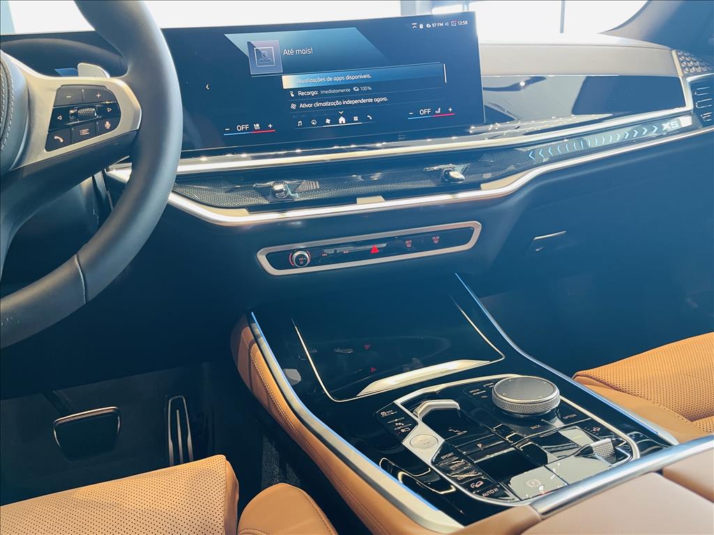 X5 3.0 I6 TURBO HÍBRIDO XDRIVE50E M SPORT AUTOMÁTICO5