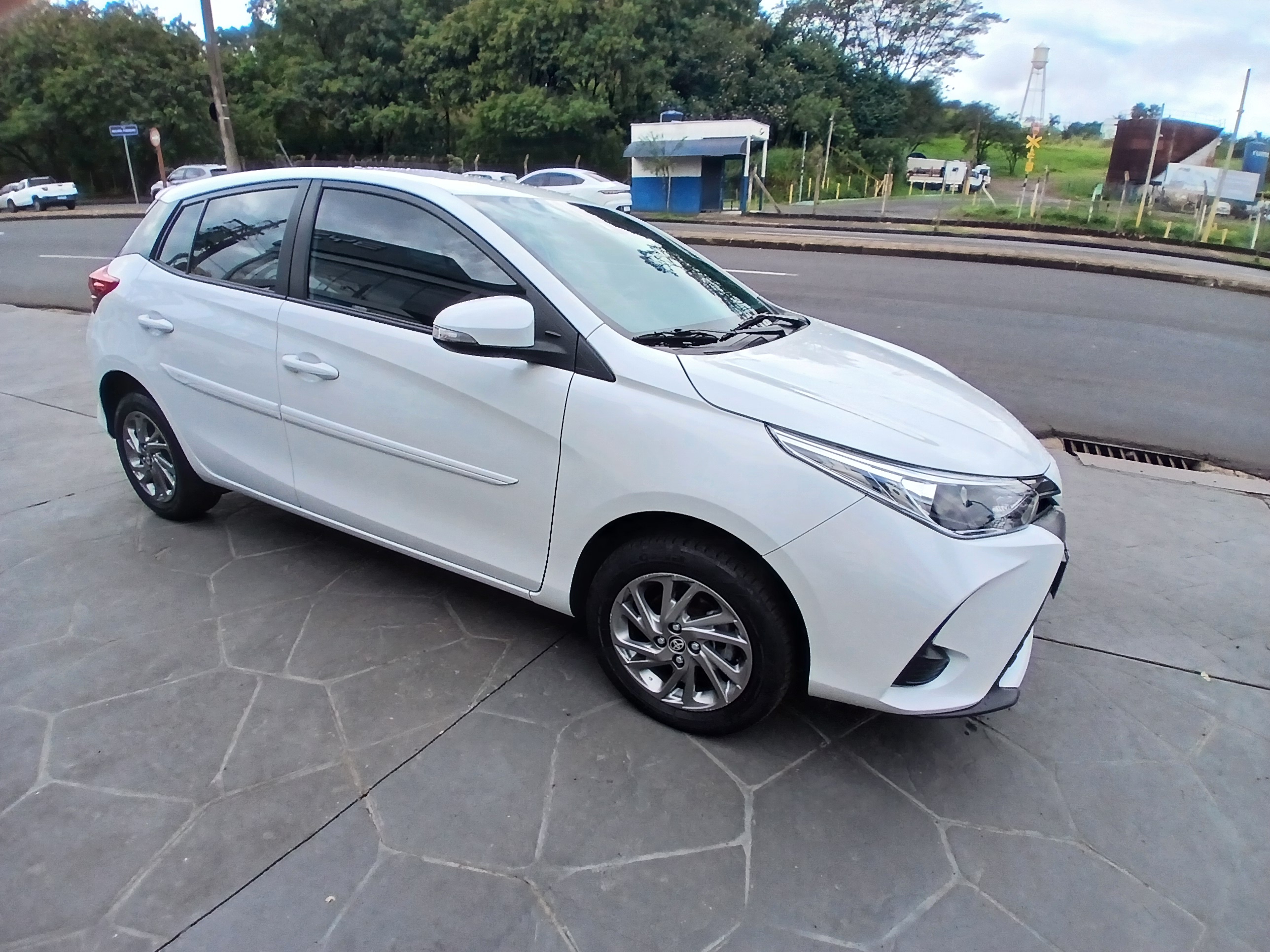 YARIS 1.5 16V FLEX XS MULTIDRIVE1