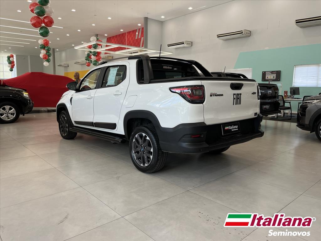 STRADA 1.0 TURBO 200 FLEX ULTRA CD CVT2
