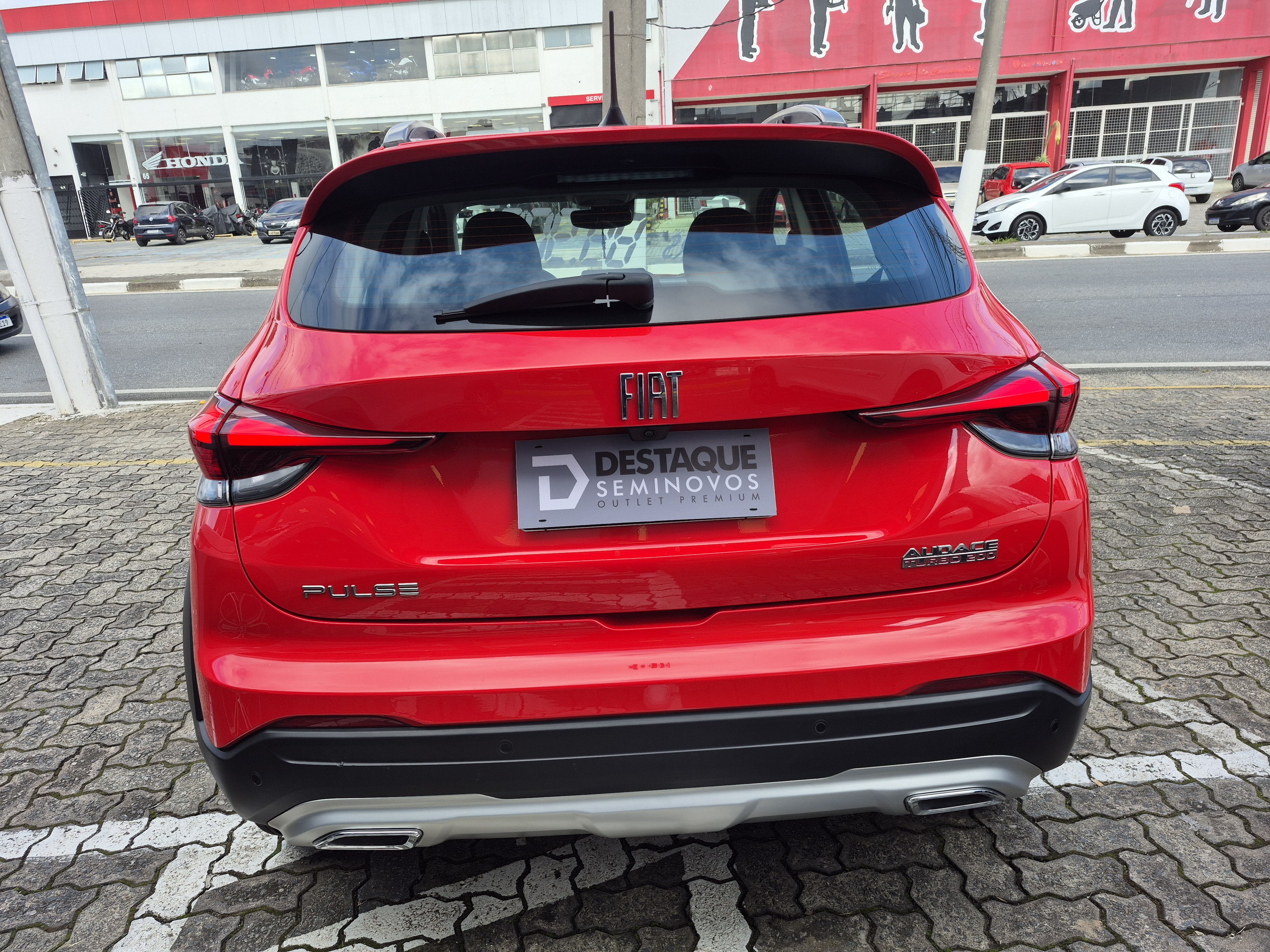 Foto ilustrativa do carro