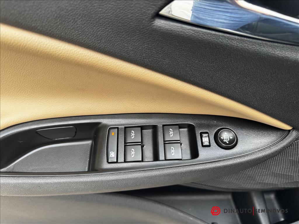 GM - Chevrolet-ONIX PLUS-1.0 TURBO FLEX PREMIER AUTOMÁTICO