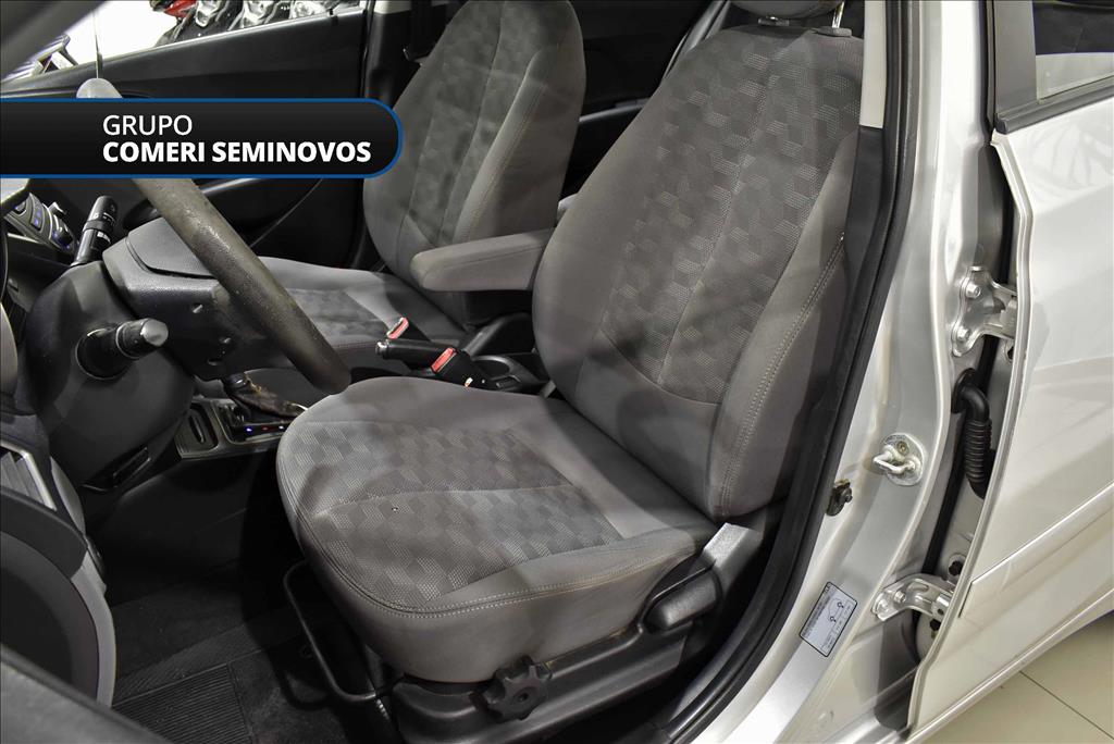 HB20S 1.6 COMFORT PLUS 16V FLEX 4P AUTOMÁTICO