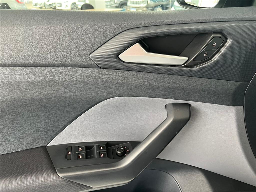 T-CROSS 1.0 200 TSI TOTAL FLEX SENSE AUTOMÁTICO17