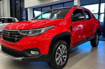 STRADA 1.3 FIREFLY FLEX VOLCANO CD CVT