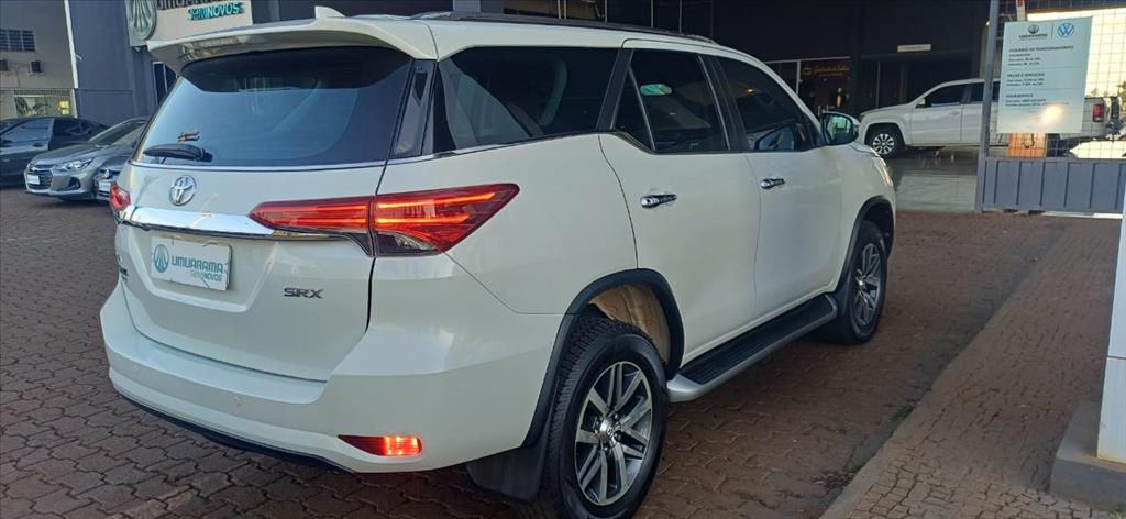 HILUX SW4 2.8 SRX 4X4 16V TURBO INTERCOOLER DIESEL 4P AUTOMÁTICO1