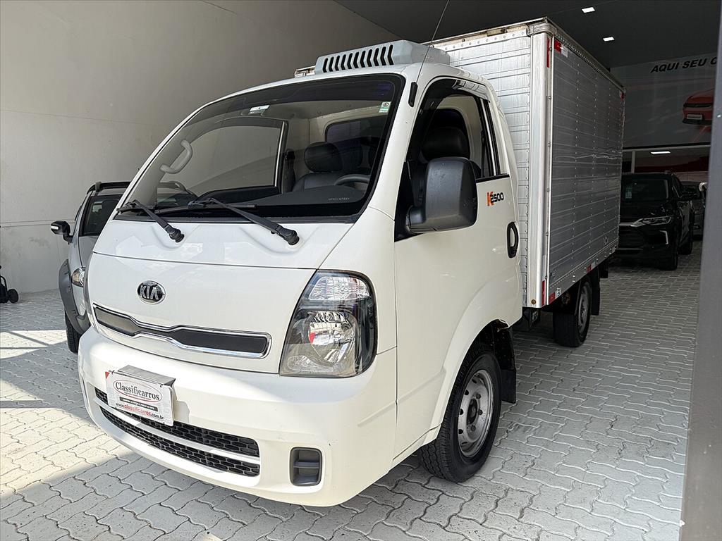 Kia Bongo - 2.5 K-2500 4X2 CS TURBO DIESEL 2P MANUAL