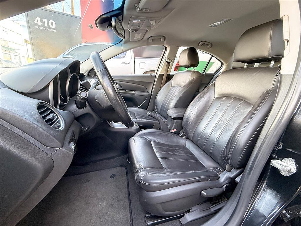 Chevrolet Cruze - 1.8 LT 16V FLEX 4P AUTOMÁTICO