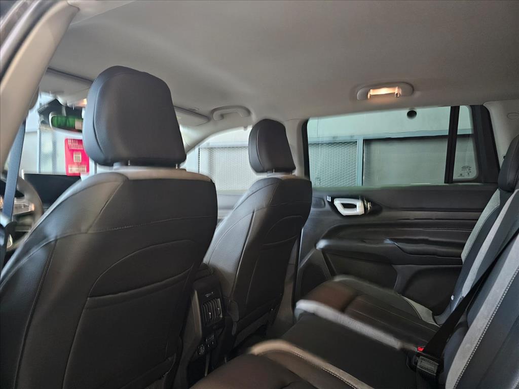 COMMANDER 1.3 T270 TURBO FLEX LIMITED AT68