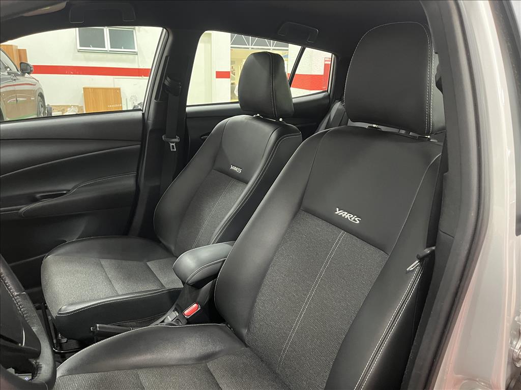 YARIS 1.5 16V FLEX XS MULTIDRIVE10
