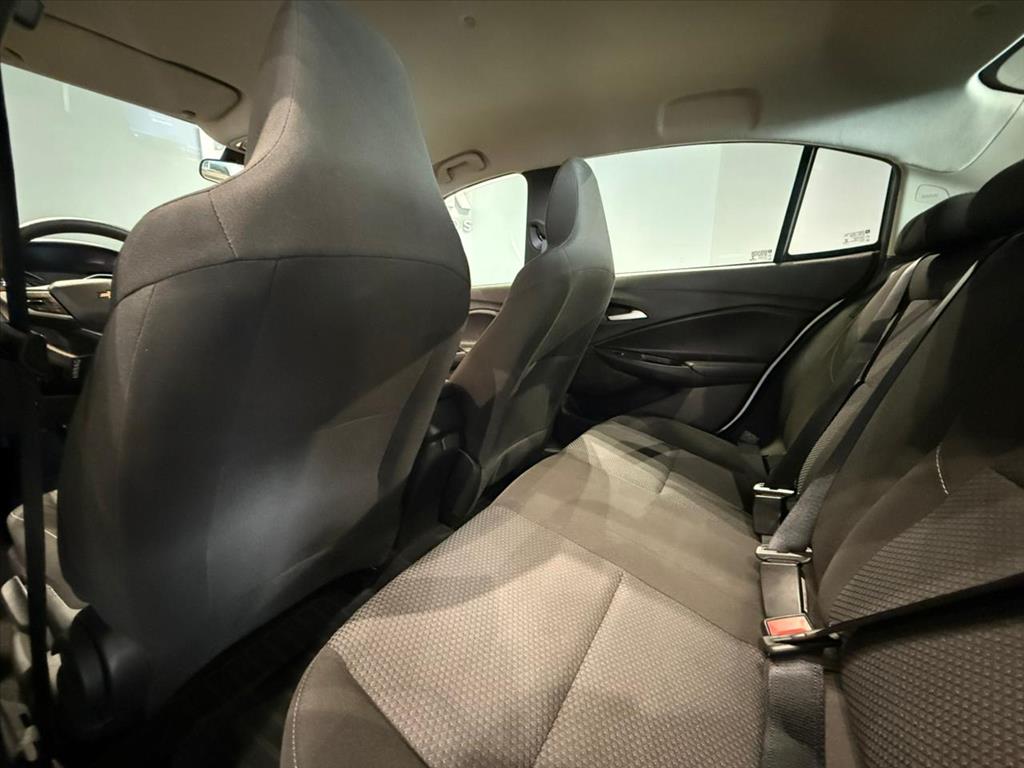 ONIX PLUS 1.0 TURBO FLEX LT AUTOMÁTICO10