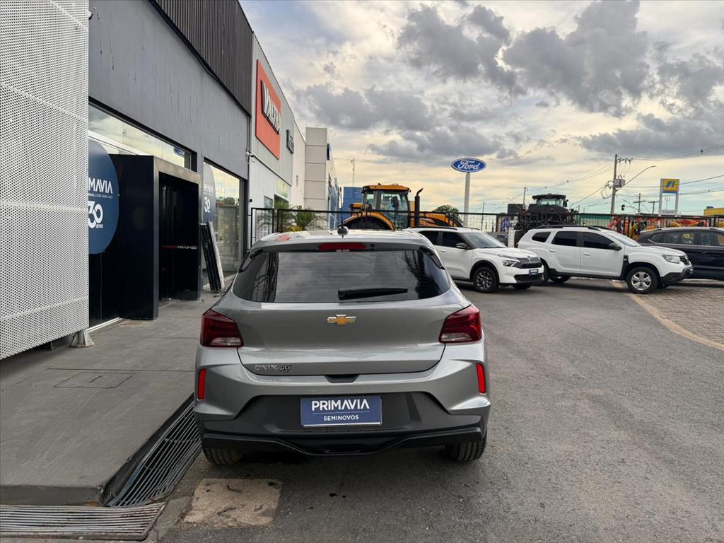 ONIX 1.0 TURBO FLEX PREMIER AUTOMÁTICO8