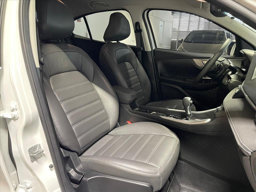 FASTBACK 1.0 TURBO 200 HYBRID AUDACE CVT14