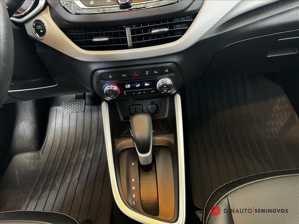 GM - Chevrolet-ONIX-1.0 TURBO FLEX PREMIER AUTOMÁTICO