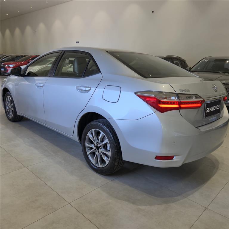 COROLLA 1.8 GLI 16V FLEX 4P AUTOMÁTICO5