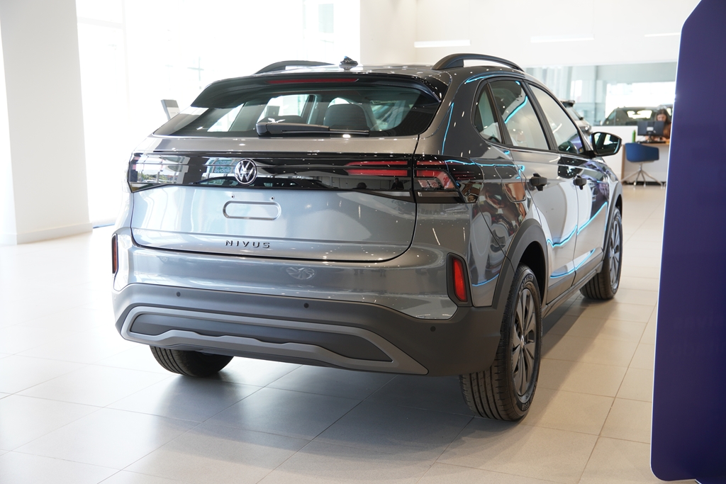 NIVUS 1.0 200 TSI TOTAL FLEX SENSE AUTOMÁTICO4