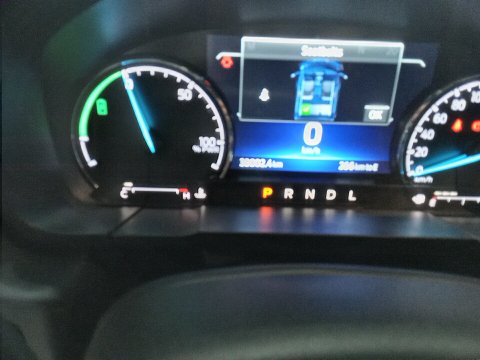 Ford-MAVERICK-2.5 HYBRID LARIAT e-CVT