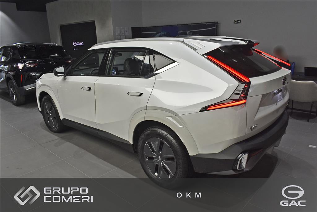 GS4 2.0 HEV PREMIUM AUTOMÁTICO3