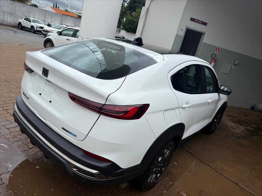 FASTBACK 1.0 TURBO 200 HYBRID IMPETUS CVT2