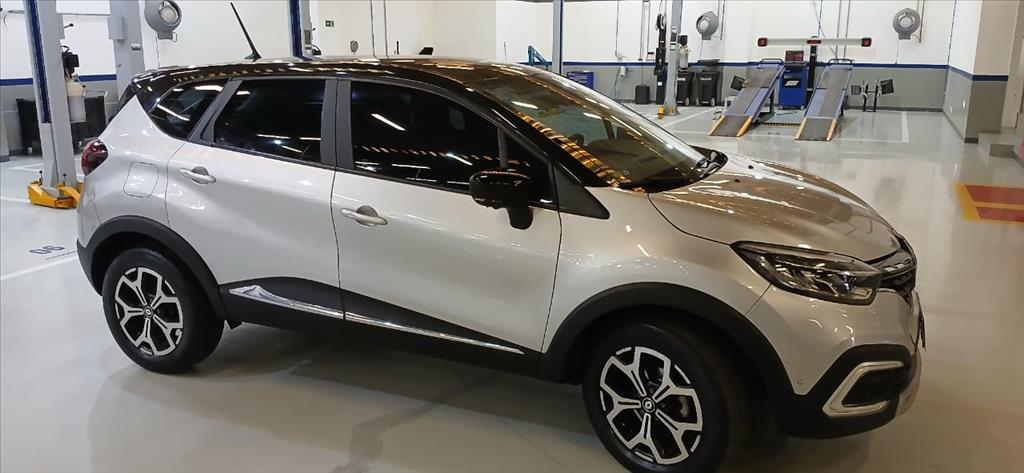 Renault-CAPTUR-1.3 TCE FLEX ICONIC X-TRONIC