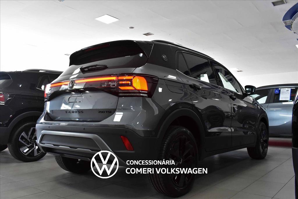 T-CROSS 1.4 250 TSI TOTAL FLEX EXTREME AUTOMÁTICO1