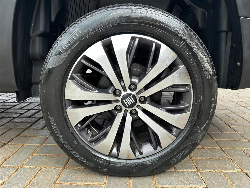 TORO 1.3 TURBO 270 FLEX VOLCANO AT68