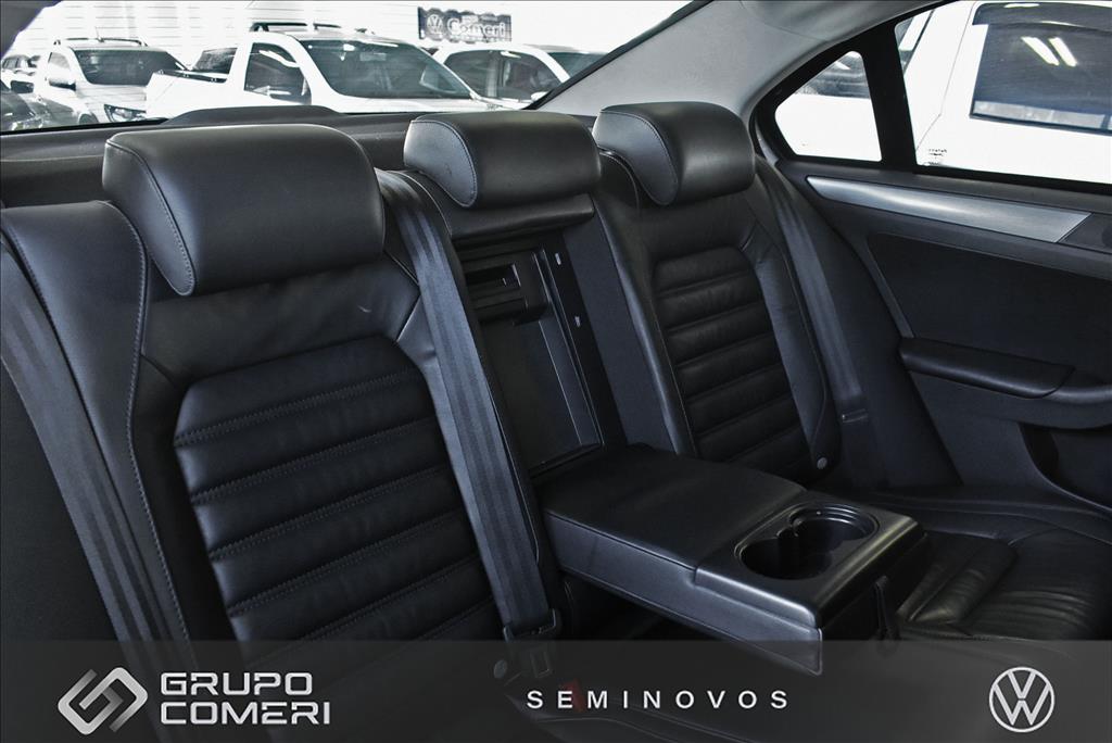 JETTA 2.0 TSI HIGHLINE 211CV GASOLINA 4P TIPTRONIC8