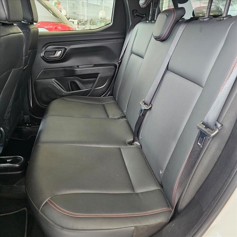 STRADA 1.0 TURBO 200 FLEX ULTRA CD CVT12