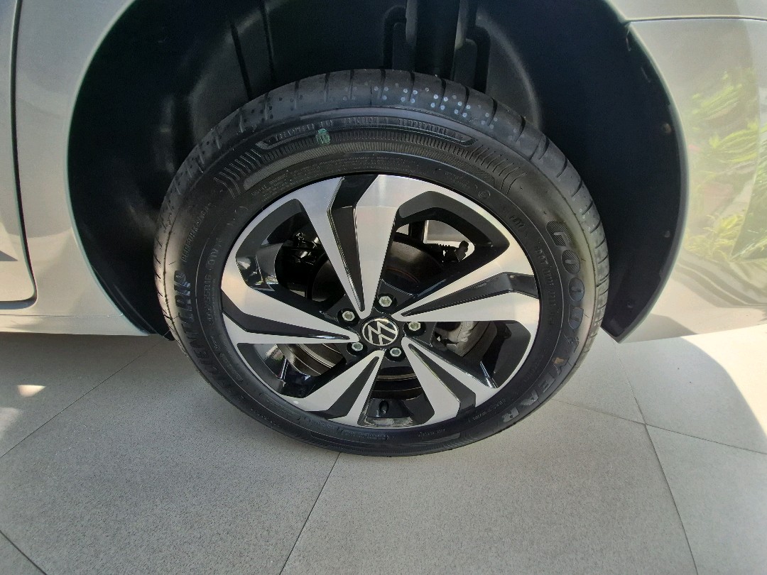 VIRTUS 1.0 200 TSI COMFORTLINE AUTOMÁTICO2