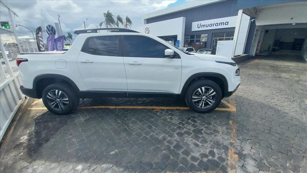 TORO 2.0 16V TURBO DIESEL FREEDOM 4WD AT9