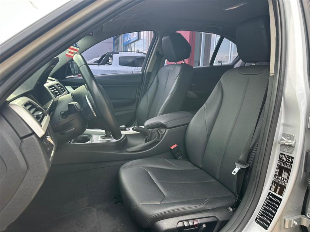320i 2.0 16V TURBO ACTIVE FLEX 4P AUTOMÁTICO11