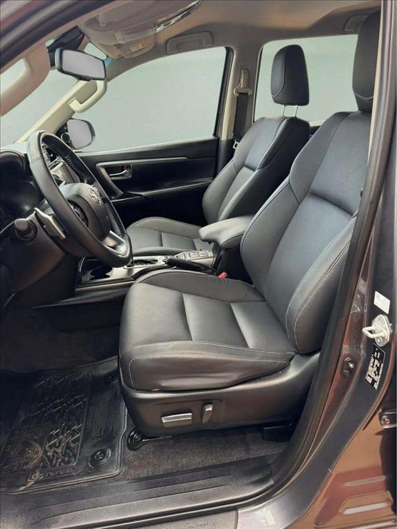 HILUX SW4 2.8 D-4D TURBO DIESEL SRX PLATINUM 4X4 AUTOMÁTICO10