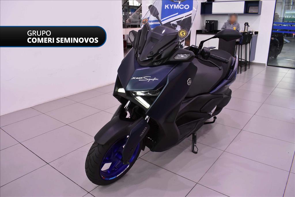 XMAX 250 CONNECTED ABS