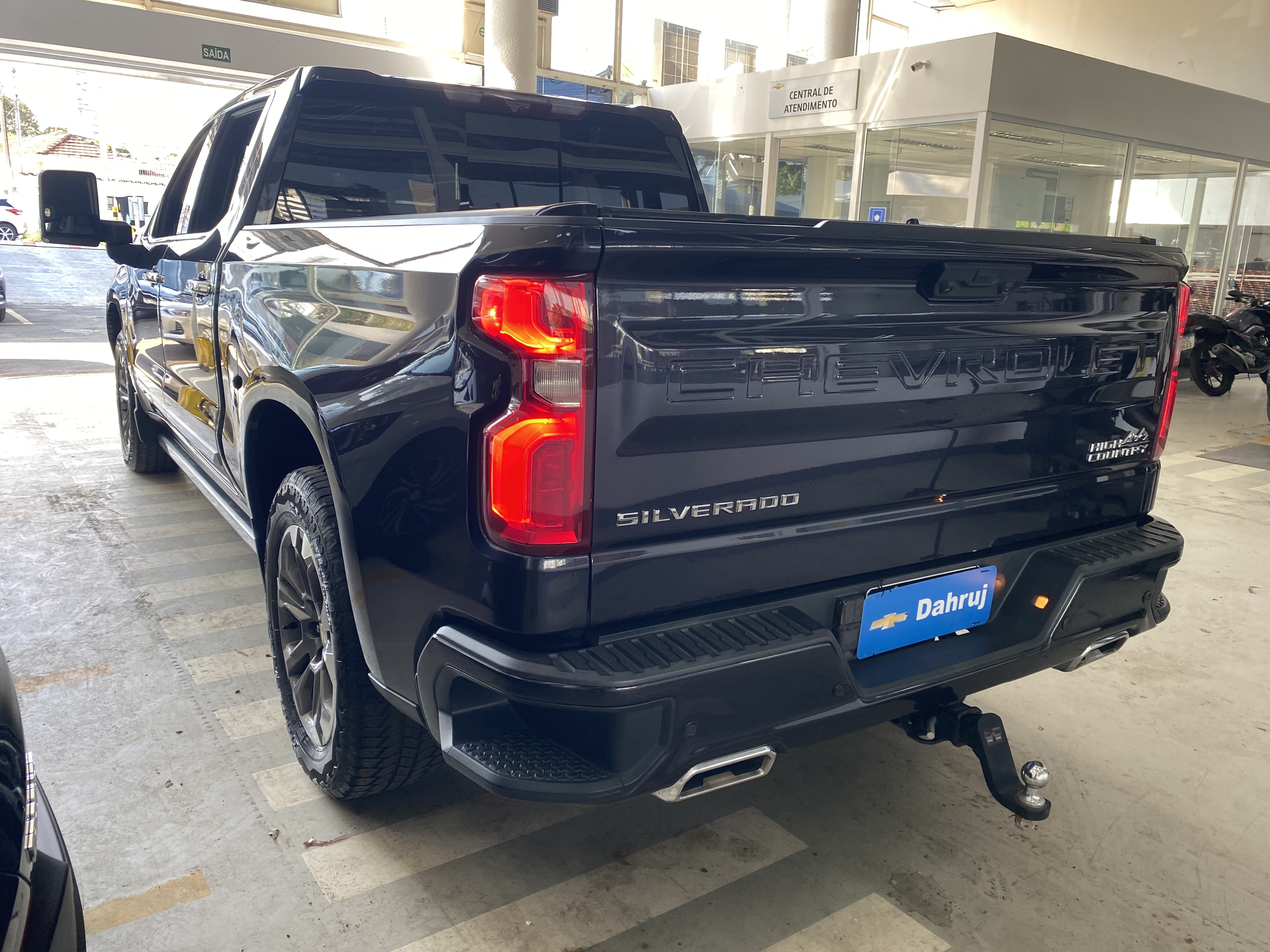 SILVERADO 5.3 V8 GASOLINA 1500 HIGH COUNTRY 4X4 AUTOMÁTICO5