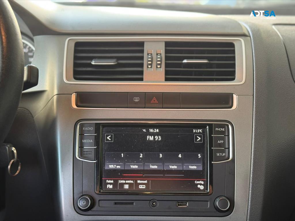 VOLKSWAGEN FOX 1.6 MSI TOTAL FLEX XTREME 4P MANUAL