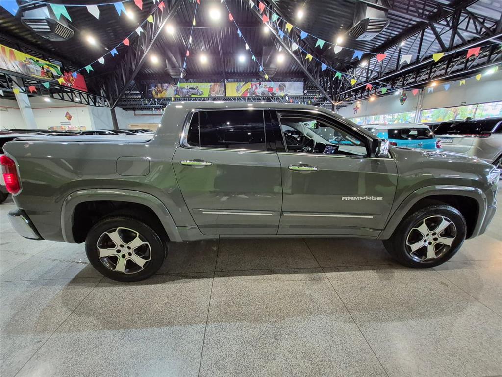 RAMPAGE 2.0 TURBO DIESEL LARAMIE 4X4 AUTOMÁTICO8
