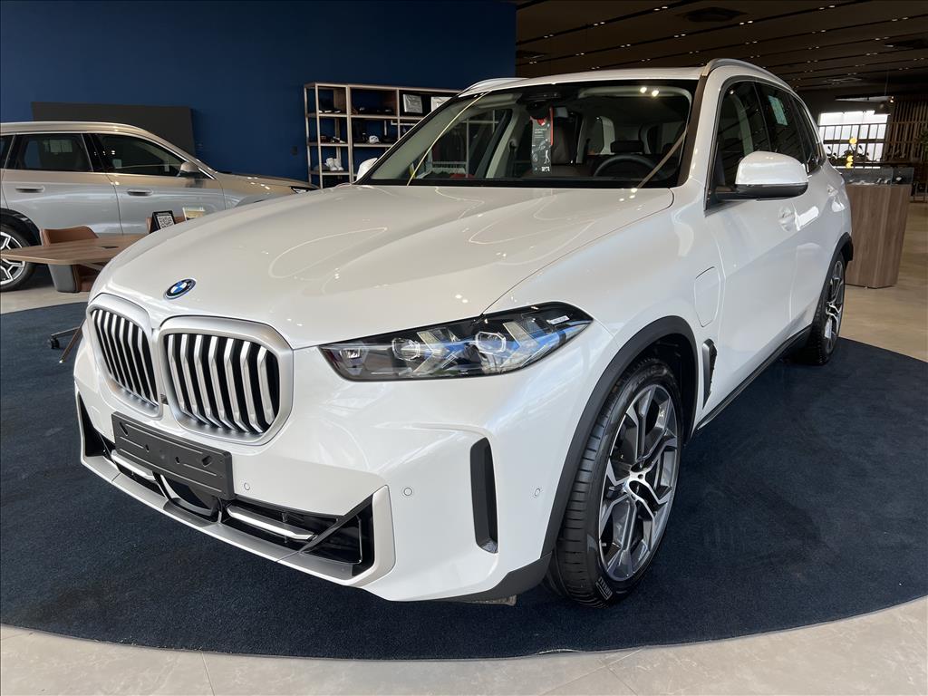 X5 3.0 I6 TURBO HÍBRIDO XDRIVE50E X-LINE AUTOMÁTICO1