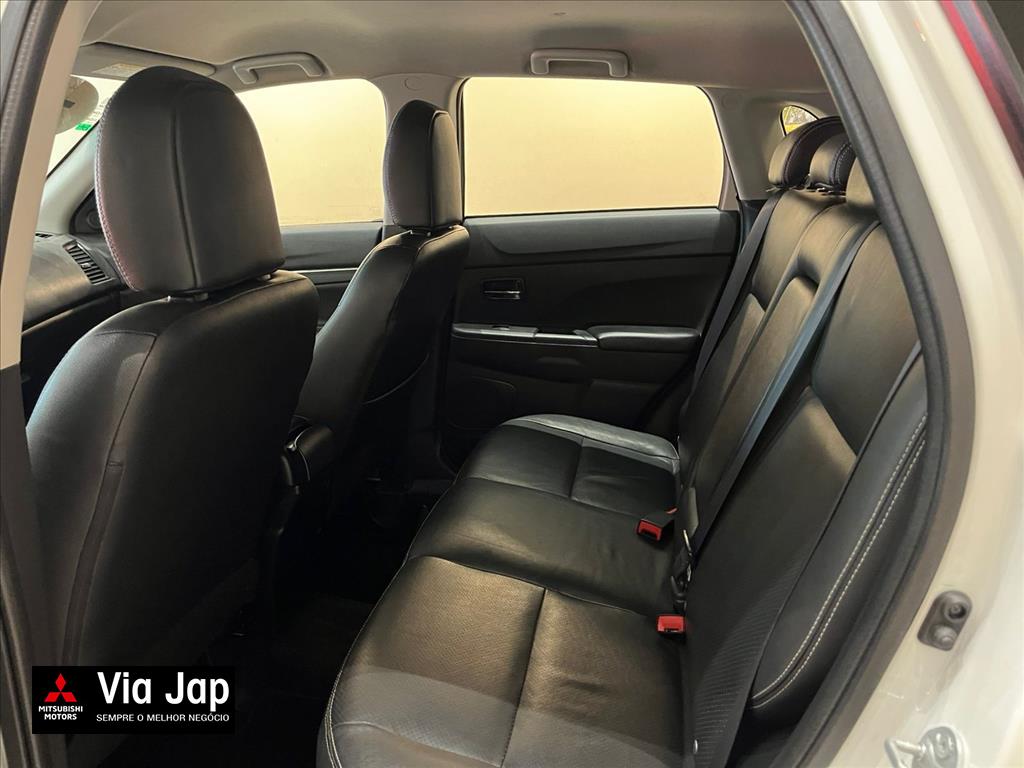 Peugeot-3008-1.6 ALLURE THP 16V GASOLINA 4P AUTOMÁTICO