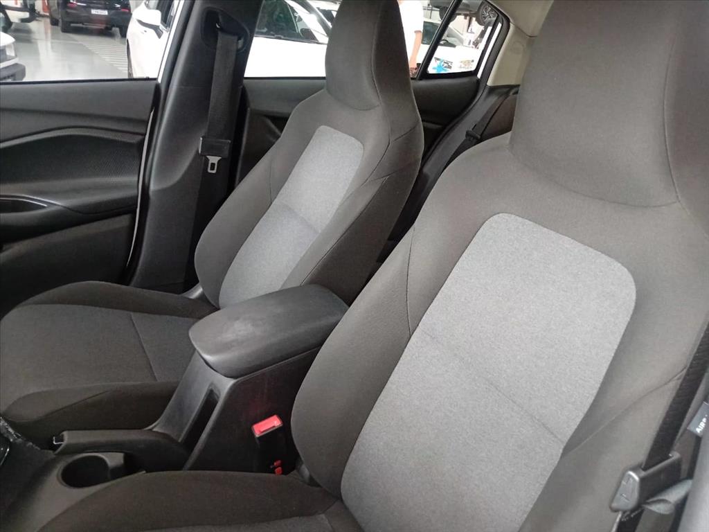 ONIX PLUS 1.0 TURBO FLEX LT AUTOMÁTICO12