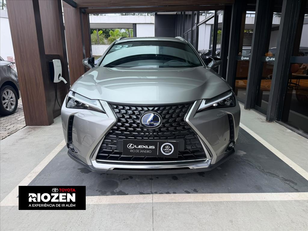 UX 250h 2.0 VVT-I HYBRID LUXURY CVT9
