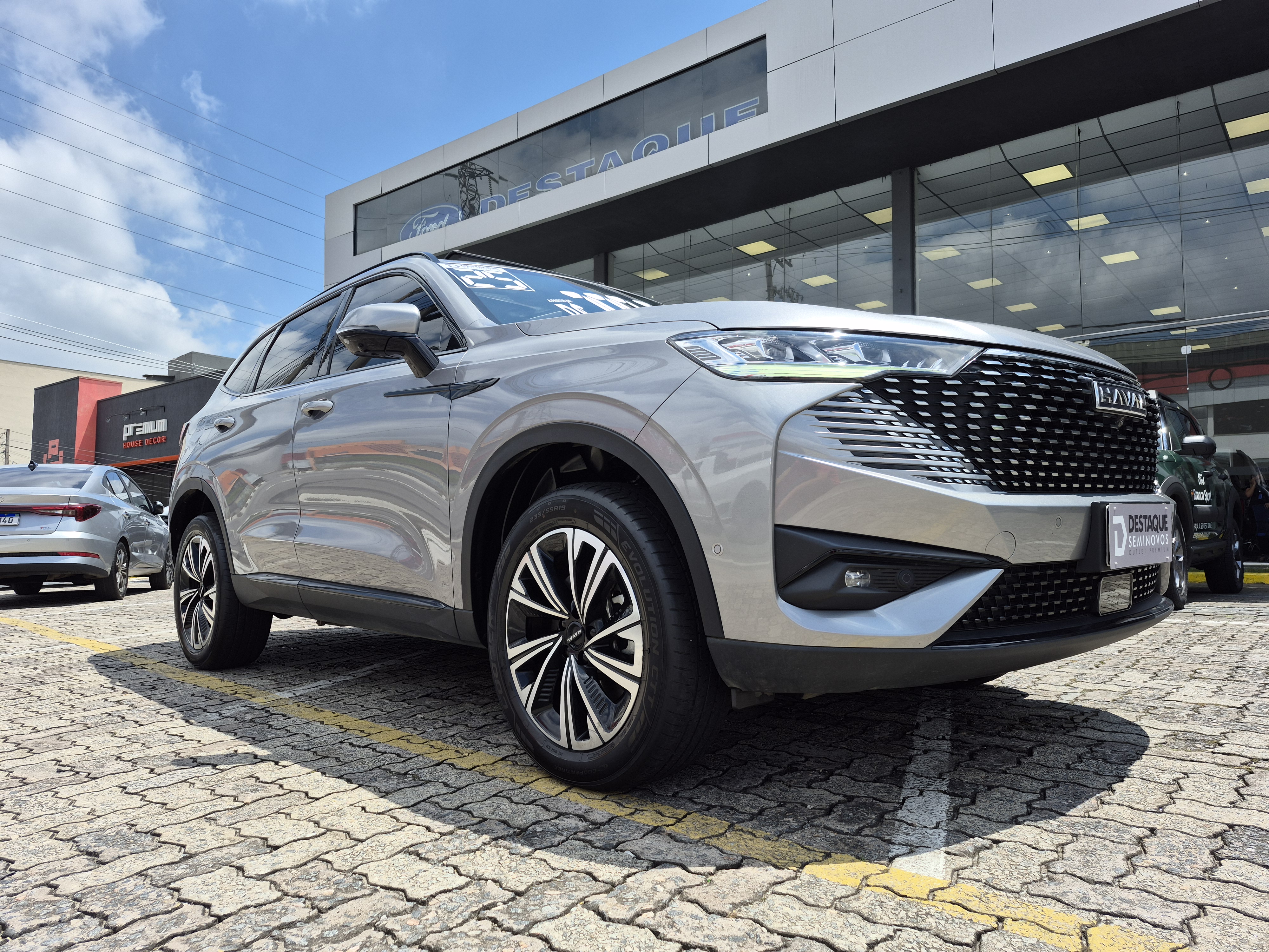 Foto ilustrativa do carro