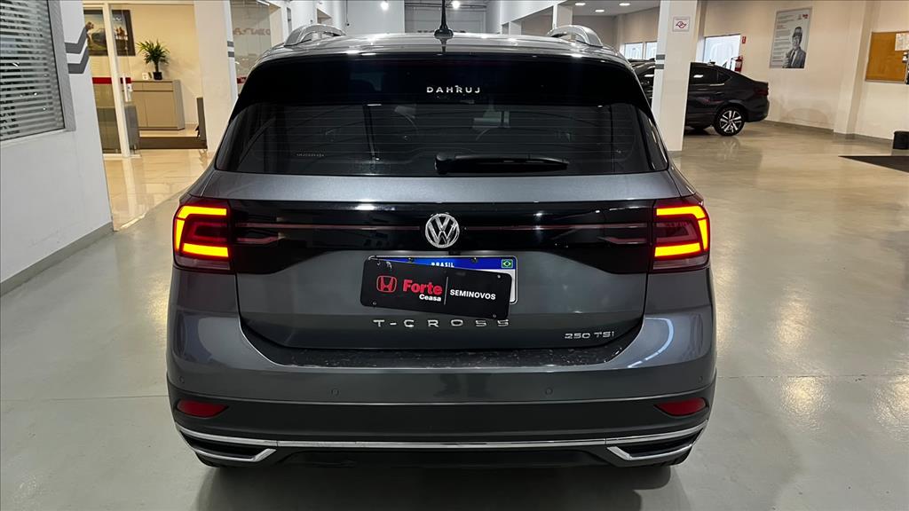 T-CROSS 1.4 250 TSI TOTAL FLEX HIGHLINE AUTOMÁTICO3