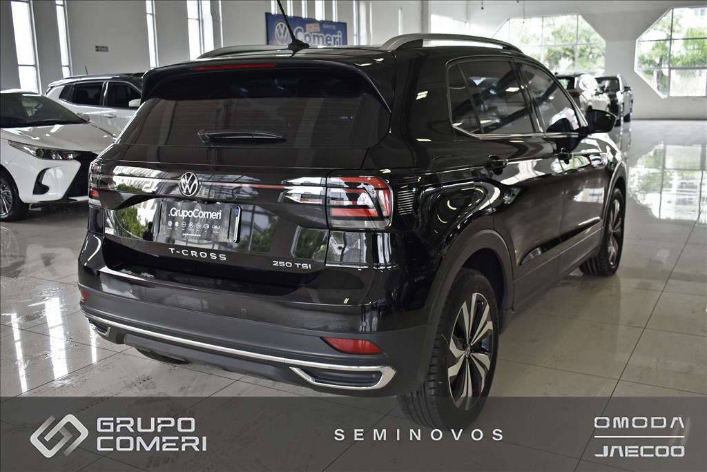 T-CROSS 1.4 250 TSI TOTAL FLEX HIGHLINE AUTOMÁTICO3