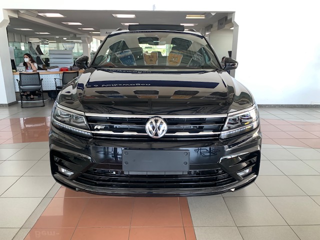TIGUAN 2.0 350 TSI GASOLINA ALLSPACE R-LINE 4MOTION DSG TIGUAN 2.0 350 TSI GASOLINA ALLSPACE R-LINE 4MOTION DSG