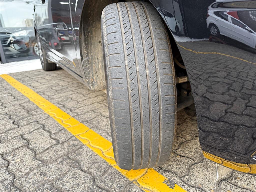 Chevrolet Onix - 1.4 MPFI LTZ 8V FLEX 4P AUTOMÁTICO