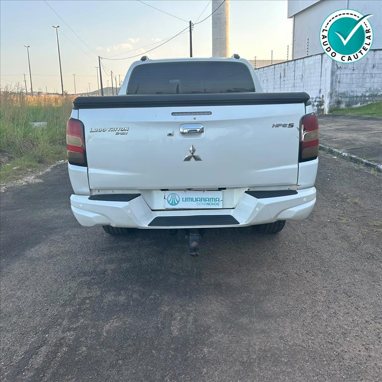 L200 TRITON 2.4 16V TURBO DIESEL SPORT HPE-S CD 4P 4X4 AUTOMÁTICO6