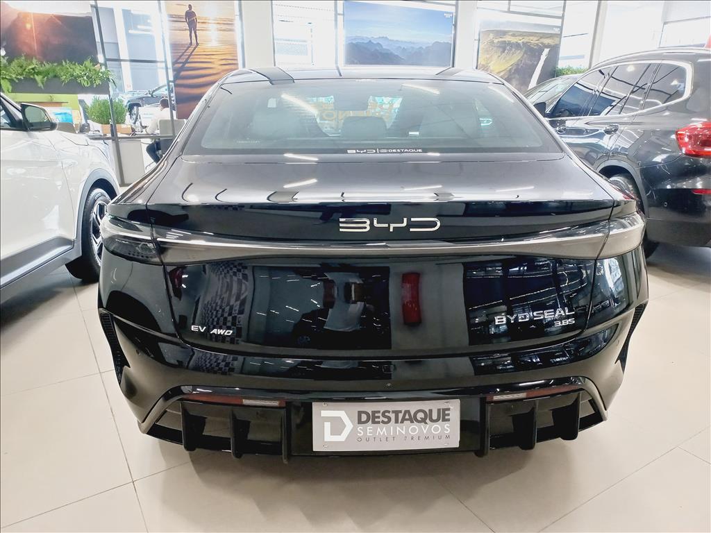 Foto ilustrativa do carro