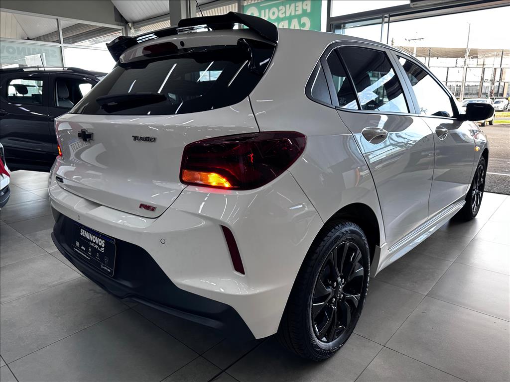 ONIX 1.0 TURBO FLEX RS AUTOMÁTICO11