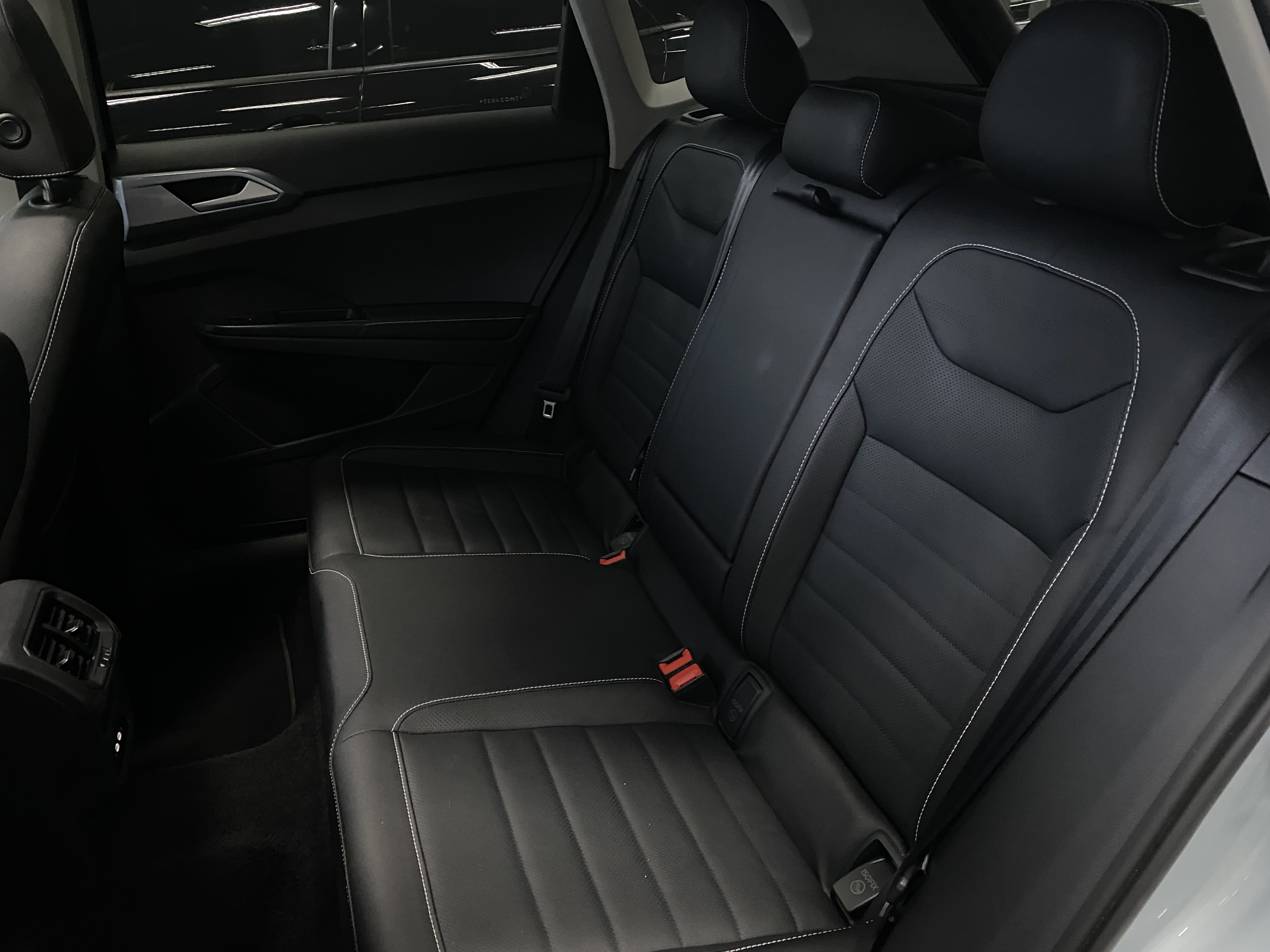TAOS 1.4 250 TSI TOTAL FLEX HIGHLINE AUTOMÁTICO15