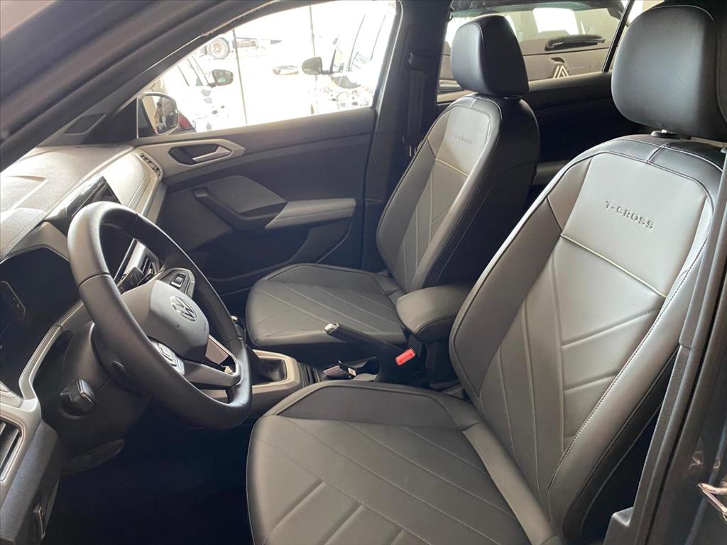 T-CROSS 1.0 200 TSI TOTAL FLEX COMFORTLINE AUTOMÁTICO6