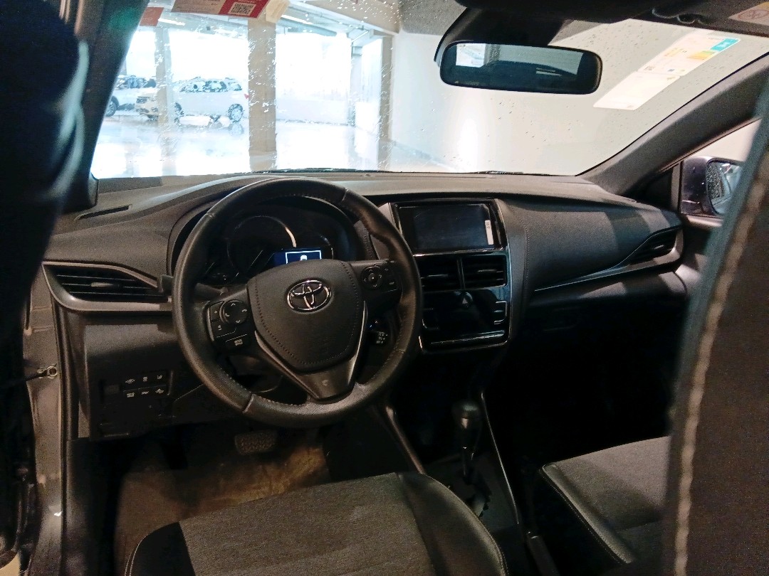 Toyota-YARIS-1.5 16V FLEX XS MULTIDRIVE